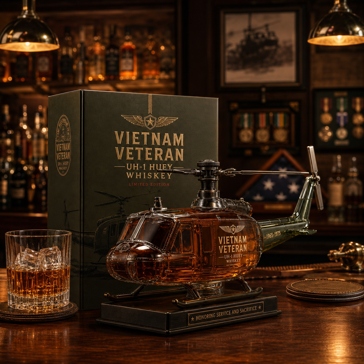 🇺🇸🚁🎖️Vietnam Veteran UH-1 Huey Helicopter 1965-1975 Whiskey Bottle